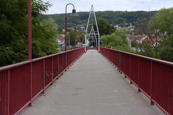 Blick über die rote Freundschaftsbrücke in Richtung Kleinblittersdorf.