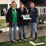 Gruppenbild SV Auersmacher mit dem Bürgermeister Rainer Lang